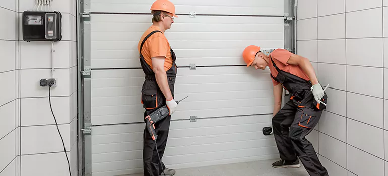 Secure Garage Door Repair in Greenacres, FL