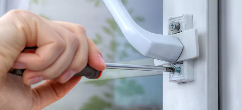 Window Crack Repair in Greenacres, FL