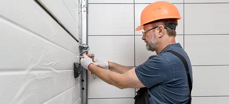 Garage Door Repair in Greenacres
