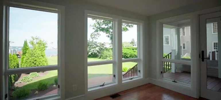 Double-hung Window Repair in Greenacres, FL