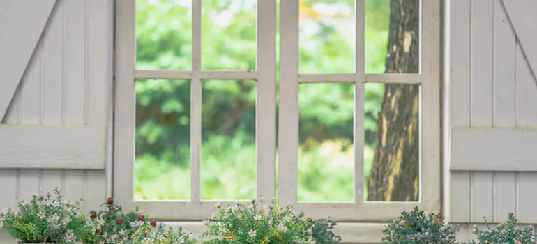 Professional Garden Window Enclosure Repair in Greenacres, FL