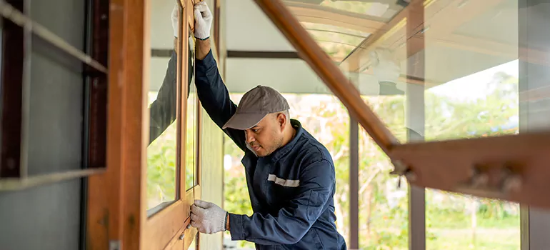 Double Hung Vinyl Window Sash Replacement in Greenacres, FL